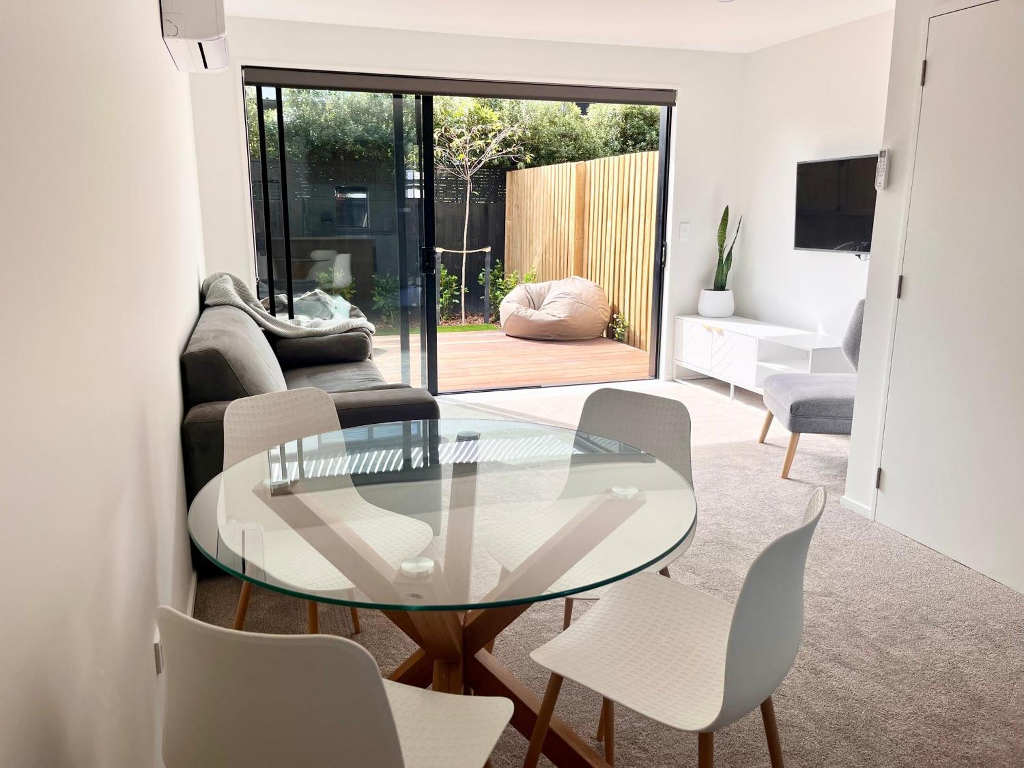 Urban Locale Apartment Christchurch Bagian luar foto